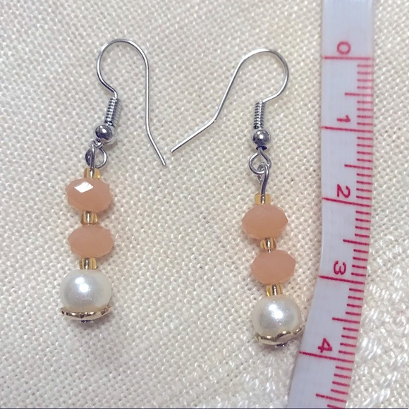🆕Sweet Handmade Peachy Beaded Dangle Earrings for Pierced Ears👌🏼Lightweight🌸 - Picture 5 of 16